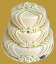tort weselny 3 piętrowy w stylu angielskim śmietankowy w białej czekoladzie