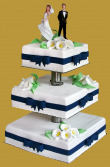 tort weselny 3 piętrowy na kwadratowym stelażu + białe kantadeski