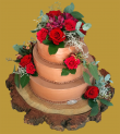 tort weselny w stylu boho wykończony czekoladowym kremem